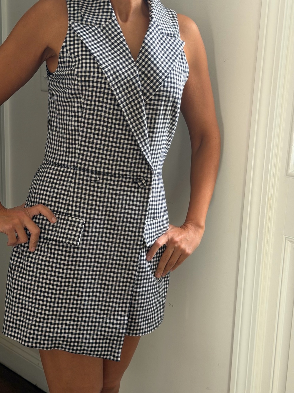 7 For All Mankind Black & White Gingham Sleeveless Blazer shorts Dress